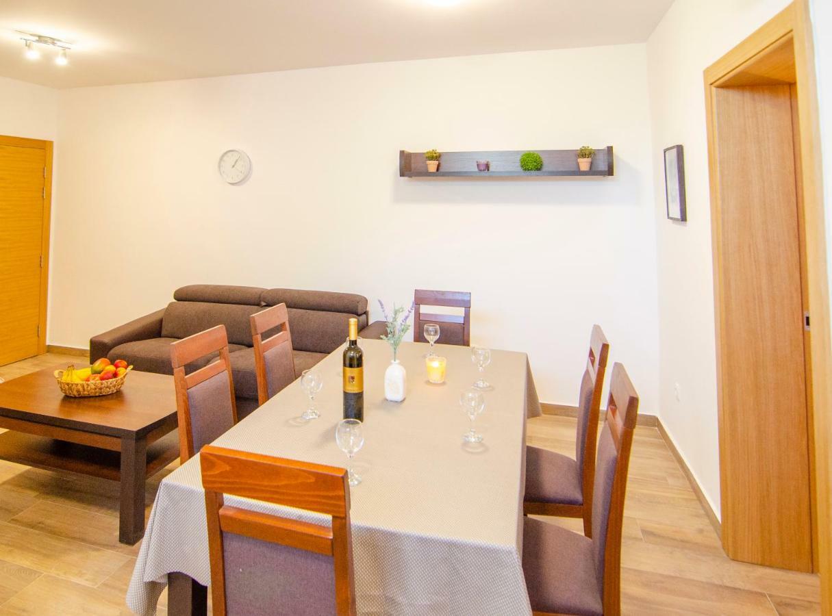 Apartments Sara 4 Bol Ngoại thất bức ảnh