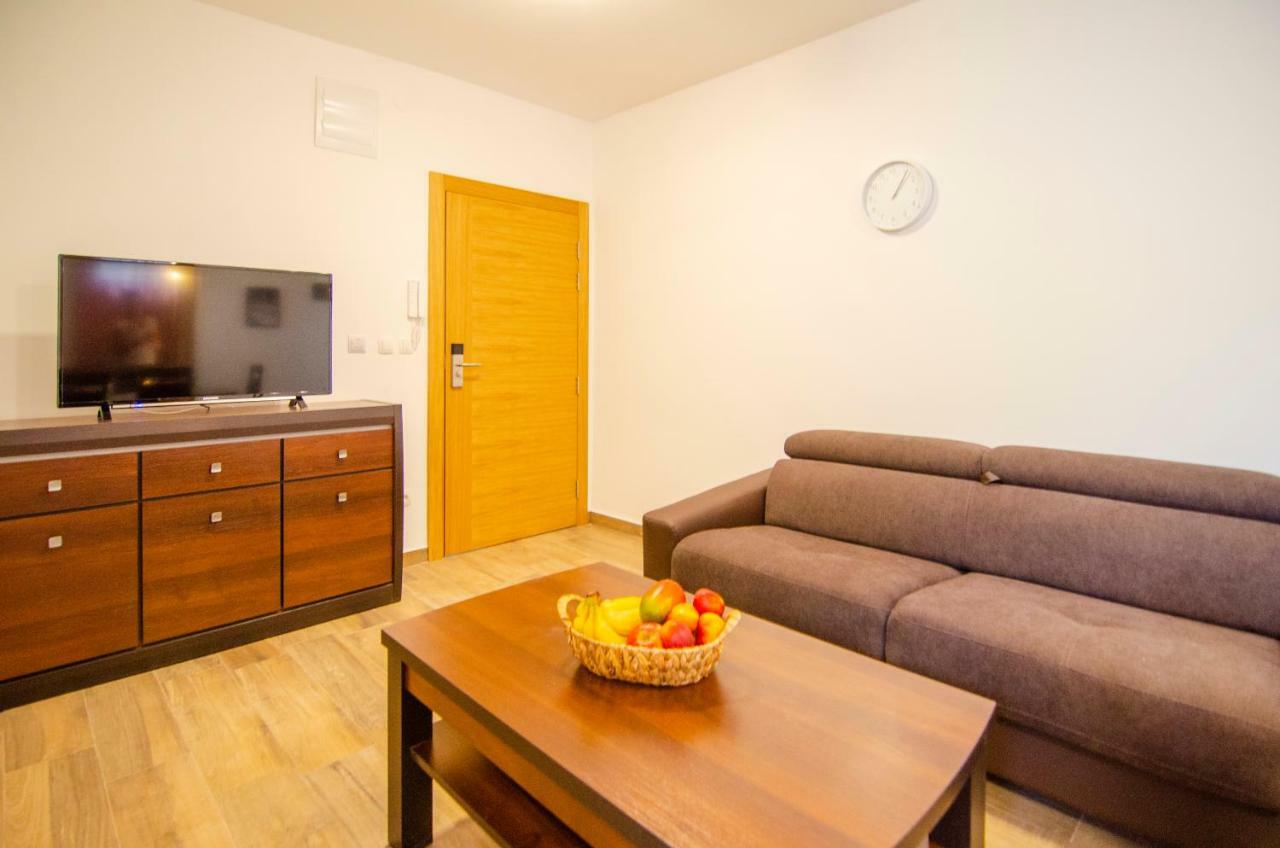 Apartments Sara 4 Bol Ngoại thất bức ảnh