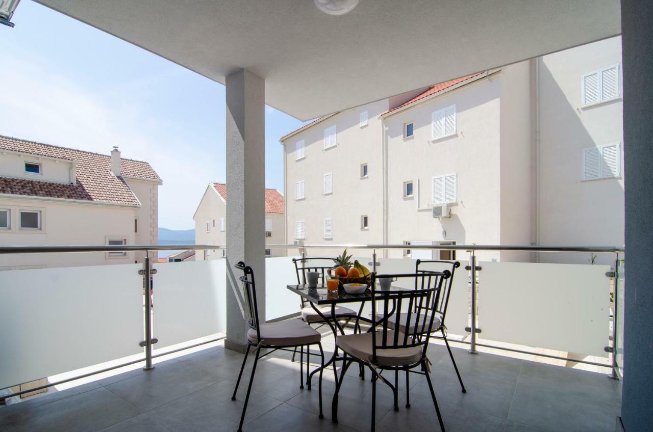 Apartments Sara 4 Bol Ngoại thất bức ảnh