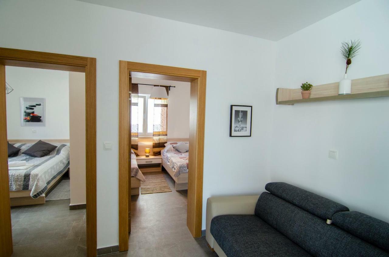Apartments Sara 4 Bol Ngoại thất bức ảnh